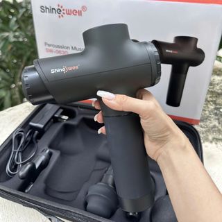 SÚNG MASSAGE CƠ SHINE WELL SW-063G