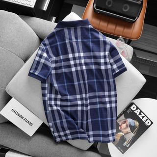 Áo thun polo nam. Vải hãng dư cao cấp, sợi cotton dệt mềm mịn cấu thành chất vải có độ dày vừa phải.