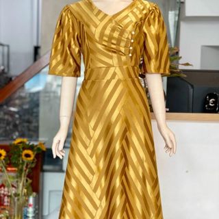 Đầm trung niên sang trọng dành cho mẹ,thiết kế cao cấp dự tiệc, thun sọc chính phẩm co giãn tốt đến 80kg DN12 Kem Nữ