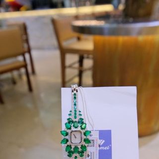 ĐỒNG HỒ NỮ CHÍNH HÃNG NHẬP CHÍNH NGẠCH FUNMEI F2174 MẶT VUÔNG ĐÍNH PHA LÊ FULLBOX HOÁ ĐƠN