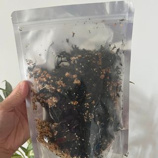 Rong Biển Cháy Tỏi - Rong Biển Sấy Ăn Liền - Giòn Ngon 100gr ( Chay mặn dùng được) Snack Ăn Vặt