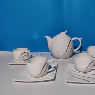 Bộ Ấm Chén Hàn Quốc Sứ Đĩa Kê Vuông (THÙNG 12B)