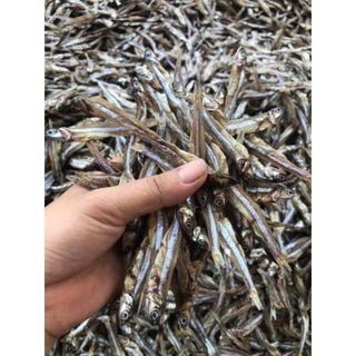 Cá cơm khô 500gr- có đầu, loại ngon, dày thịt, ít xương, chế biến được nhiều món ăn kèm với cơm Cay Food Thức Ăn