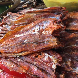 Khô cá mối tẩm ngon ,khối lượng 500gr ,chất lượng ngon , thịt dai thơm béo, KHÔNG DÙNG CHẤT BẢO QUẢN PHƠI KHÔ TỰ NHIÊN