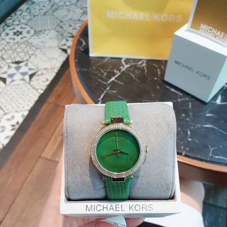 ĐỒNG HỒ NỮ CAO CẤP MICHAEL DÂY DA FULL XANH LÁ VIỀN HỘT VÀNG FULLBOX