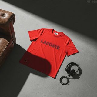 Áo thun nam. Form Slim Fit.  Chất liệu: cotton 4 chiều, mềm mịn mát, dầy dặn đứng form.