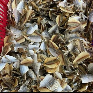 Khô cá Chỉ Vàng hơi mặn, 500gr- Con to, màu tự nhiên- Đặc Sản Khô Miền Tây Food Thức Ăn