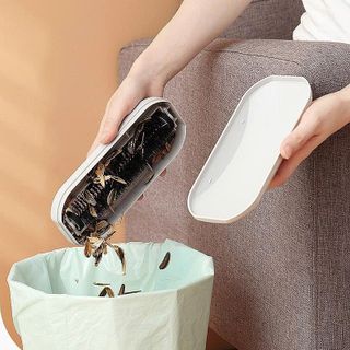 BÀN CHẢI VỆ SINH LOẠI BỎ BỤI BẨN, XƠ VẢI