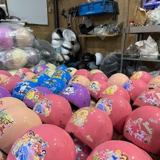 Nón bảo hiểm in theo yêu cầu: công chúa barbie