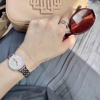 ĐỒNG HỒ NỮ CAO CẤP D WELLINGTON LUMINE LUMINE DÂY THÉP MẶT TRÒN VIỀN HỘT HỘP NƠ TEM