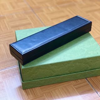 HỘP ĐỰNG ĐỒNG HỒ DÀI BẰNG DA