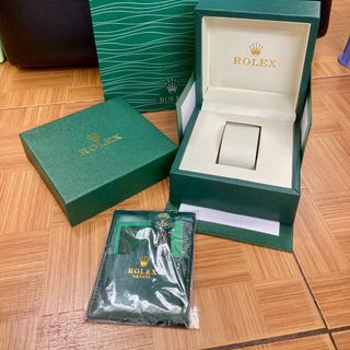 HỘP ĐỰNG ĐỒNG HỒ HÃNG VUÔNG CÁC LOẠI FULL TÚI