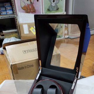 HỘP ĐỰNG ĐỒNG HỒ CƠ SANG TRỌNG XOAY NHIỀU CHẾ ĐỘ BẰNG GỖ