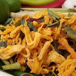 Khô gà lá chanh 1KG ngon sạch rẻ, chất lượng nổi tiếng , đặc sản ngon Snack Food