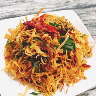 Khô gà lá chanh 0.5KG ngon sạch rẻ, chất lượng nổi tiếng , đặc sản ngon Sài Gòn gói