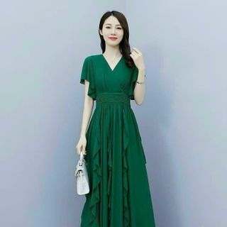 Váy trung niên WOBE cho mẹ sang trọng bigsize cao cấp dự tiệc thiết kế dáng xòe P15