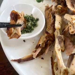 MUỐI LÁ É - ĐẶC SẢN MIỀN TRUNG - HƯƠNG VỊ MIỀN NAM, cay mặn - HỦ 100GR