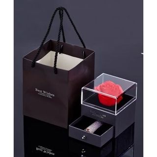 HỘP HOA QT PHỤ NỮ CÓ NGĂN KÉO ĐỰNG QUÀ TẶNG