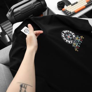 Áo thun nam.  Chất vải Cotton 100%, mềm mịn co giãn, chống nhăn, Thấm hút mồ hôi tốt.