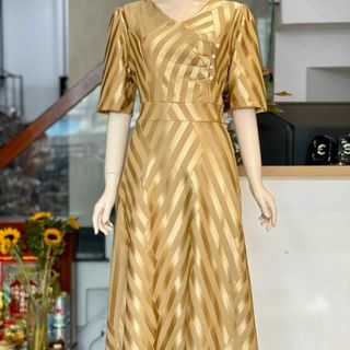 Đầm trung niên sang trọng dành cho mẹ,thiết kế cao cấp dự tiệc, thun sọc chính phẩm co giãn tốt đến 80kg DN12 Kem Nữ