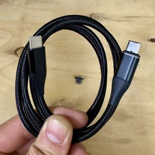 Cáp dù 2.5A dài 1m đầu nam châm TypeC - Lightning và C to C