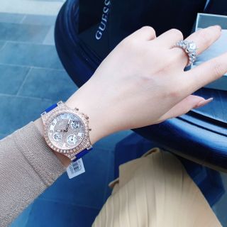 ĐỒNG HỒ NỮ CAO CẤP GUECS MOONLIGHT FULL KIM VIỀN HỘT DÂY SILICON