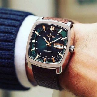 SĂN SALE ĐẦU NĂM ĐỒNG HỒ NAM TRUNG CẤP SEICO DÂY DA NÂU MẶT VUÔNG