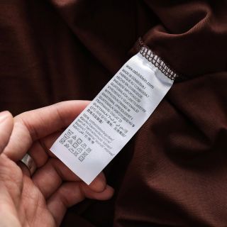 Mẫu áo thun nam phối bo sọc tinh tế ,logo thêu tỉ mĩ, thiết kế mẫu chuẩn, hàng full tem tag, chất cotton co giãn dày dặn,mền mịn mát.