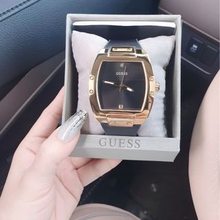 ĐỒNG HỒ NAM CAO CẤP GUECS DÂY DA ĐEN MẶT CHỮ NHẬT TRƠN FULLBOX