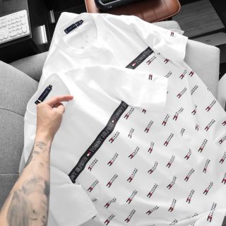 Áo thun Nam cao cấp. Chất cotton 100% 4c cao cấp, mịn đẹp. Form Unisex Regularfit nam nữ đều mặc được.