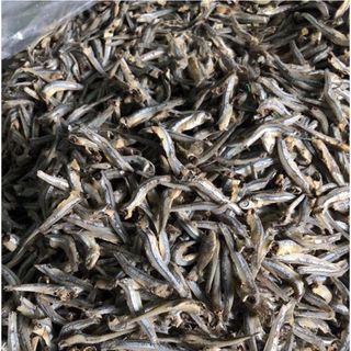 Cá cơm khô - không đầu, loại ngon, dày thịt, ít xương, chế biến được nhiều món ăn kèm với cơm. -1KG