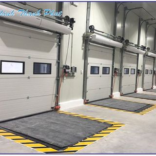 CỬA TRƯỢT TRẦN OVERHEAD DOOR NHẬP KHẨU THEO KÍCH THƯỚC YÊU CẦU