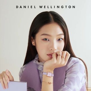 ĐỒNG HỒ NỮ CAO CẤP D WELLINGTON QUARDO LAVENDER DÂY DA MẶT CN TÍM HỘP NƠ TEM