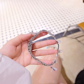 ĐỒNG HỒ NỮ CHÍNH HÃNG FUNMEI F2158 ĐÍNH ĐÁ SWAROSKI FULLBOX HOÁ ĐƠN