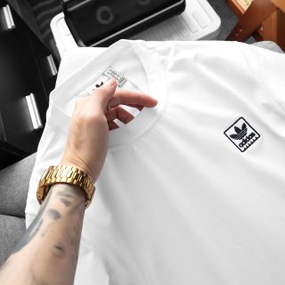 T- Shirt Nam Full 4 colors.   Chất 100% COTTON chính phẩm co giản 4 chiều.