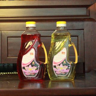 BÁN BUÔN – BÁN SỈ DẦU THẮP ĐÈN LƯU LY CÁT TƯỜNG BÀN TAY PHẬT