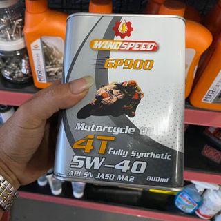 Nhớt xe số WINDSPEED GP900 4T 5W40, nhập khẩu từ Vương quốc dầu mỏ UAE 1L