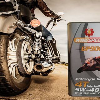 Nhớt xe số WINDSPEED GP900 4T 5W40, nhập khẩu từ Vương quốc dầu mỏ UAE 0.8L