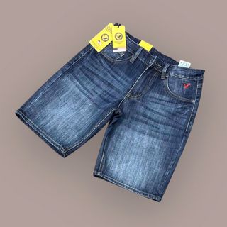 Sọt jeans. Vải dày  , co giãn.