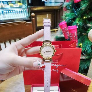 QUỐC TẾ PN ĐỒNG HỒ NỮ CAO CẤP SALVATHORE DÂY DA MẶT HOA MÀU HỒNG VIỀN BEZEL VÀNG