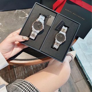 SET QUỐC TẾ PHỤ NỮ DANIEL W CAO CẤP COUPLE ICONIC SIZE NAM VÀ NỮ HỘP NƠ ĐỎ