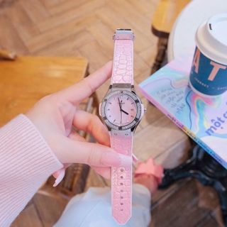 ĐỒNG HỒ NỮ CAO CẤP HULOT MÀU HỒNG MẶT XÀ CỪ NIỀNG HỘT ĐƠN