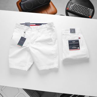 Short kaki nam slimfit , 8 màu , form ngang gối  Chất vải 98% cotton dày dặn đanh mịn 2% sợi Spandex co giãn thoải mái.