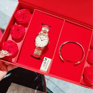 SET QUỐC TẾ PHỤ NỮ HỘP HOA HỒNG ĐỎ DANIEL W CAO CẤP THÉP ICONIC VÀ CUFF