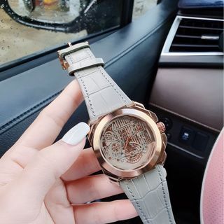 SĂN SALE ĐẦU NĂM ĐỒNG HỒ NAM TRUNG CẤP PVLGARI DÂY DA MẶT GIẢ CƠ