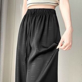 Quần lụa min min dáng suông chữ in  , chất vải mềm mịn phong cách hàn quốc