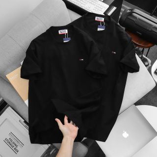 Áo thun nam Basic.  Mẫu áo logo basic không bao giờ lỗi mốt.