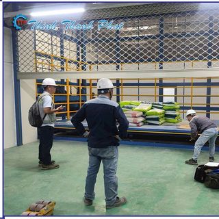 THANG NÂNG HÀNG THỦY LỰC (sản xuất theo yêu cầu)