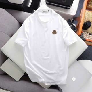 Mẫu áo thun nam thiết kế đơn giản, logo đồng màu áo. Chất cotton mềm mịn thoáng mát form Unisex nam nữ.