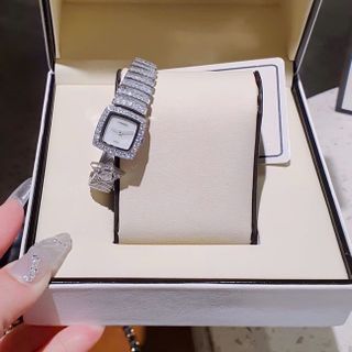 ĐỒNG HỒ NỮ SIÊU CẤP CHANEU VÒNG KIỀNG ĐÍNH ĐÁ FULLBOX MỚI